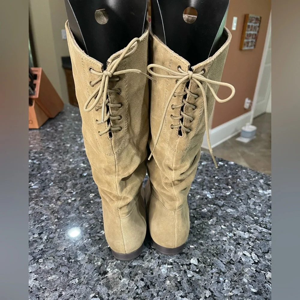 White Mountain Franklin Tan Suede Lace-Up Mid Calf Boots Size 10 - Picture 3 of 9